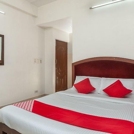 فندق شينايفي  Oyo 8410 Rajeswari Tower المظهر الخارجي الصورة