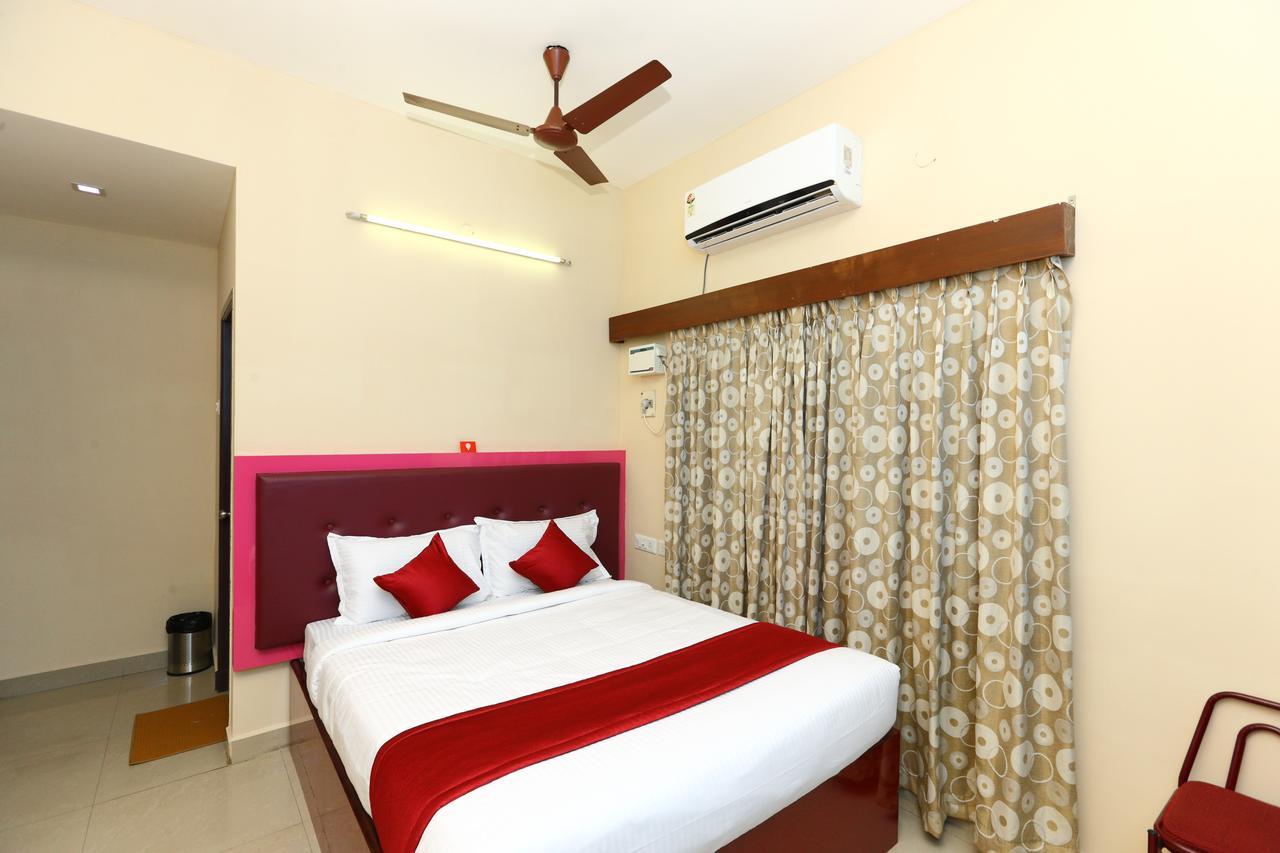 فندق شينايفي  Oyo 8410 Rajeswari Tower المظهر الخارجي الصورة